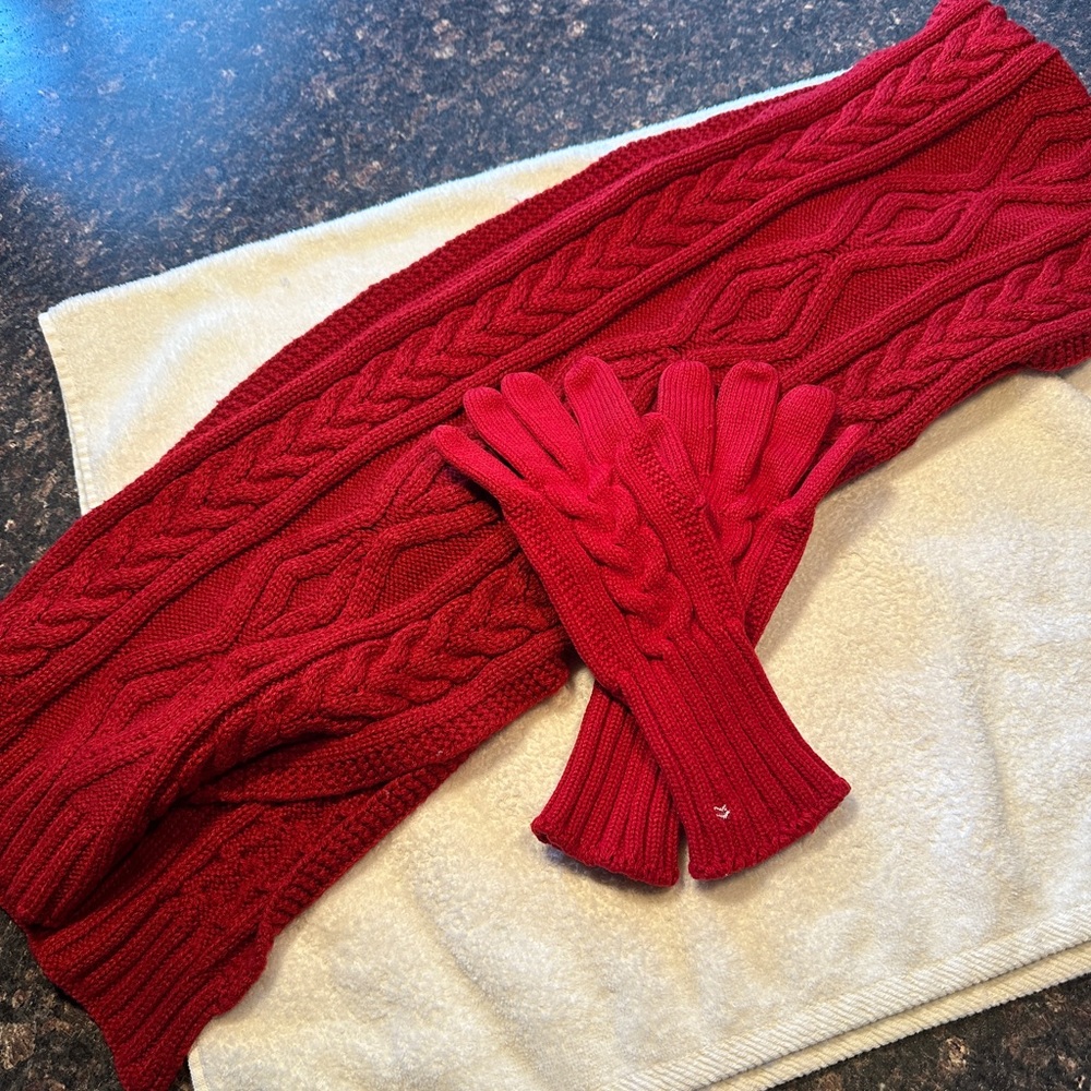 Isotoner Red Knit Gloves & Scarf Set | 100% Acrylic